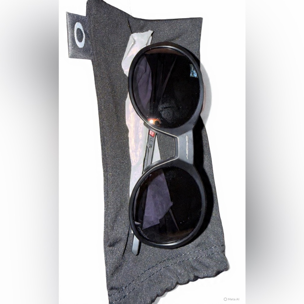 Oakley Eye Jacket Redux NWT Sport Performance Sunglasses - Black - Picture 3 of 3